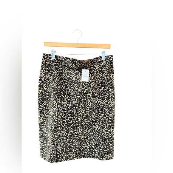 🐆 NWT J Crew Leopard Pencil Skirt ~ Size 8 - Picture 2 of 2
